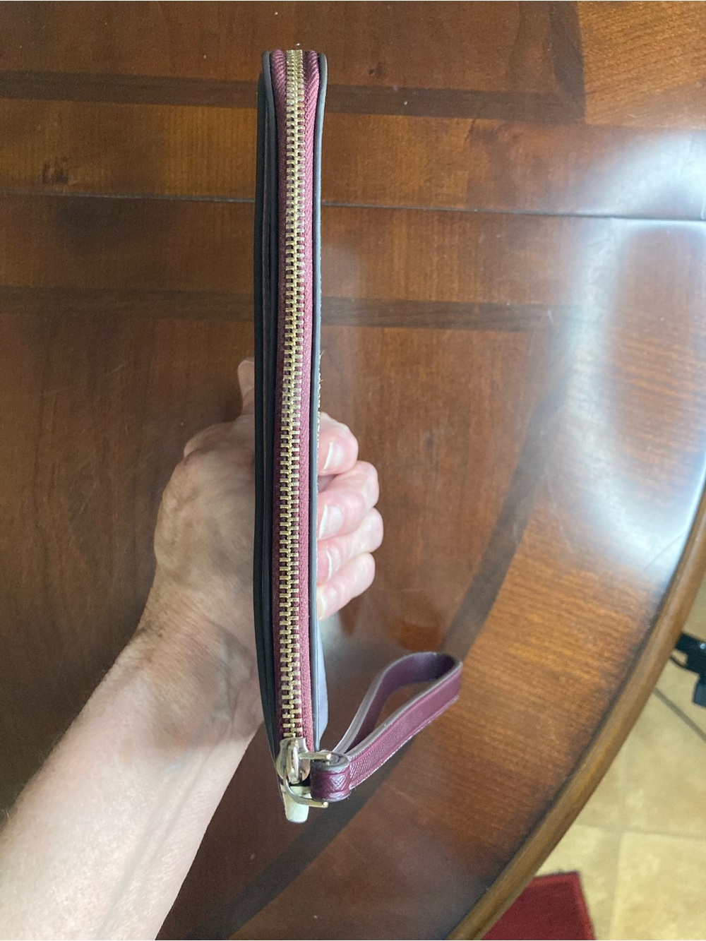 Kate Spade Lucy L Zip Saffiano Leather Wristlet in Lilac Moon Multi EUC - Picture 8 of 13